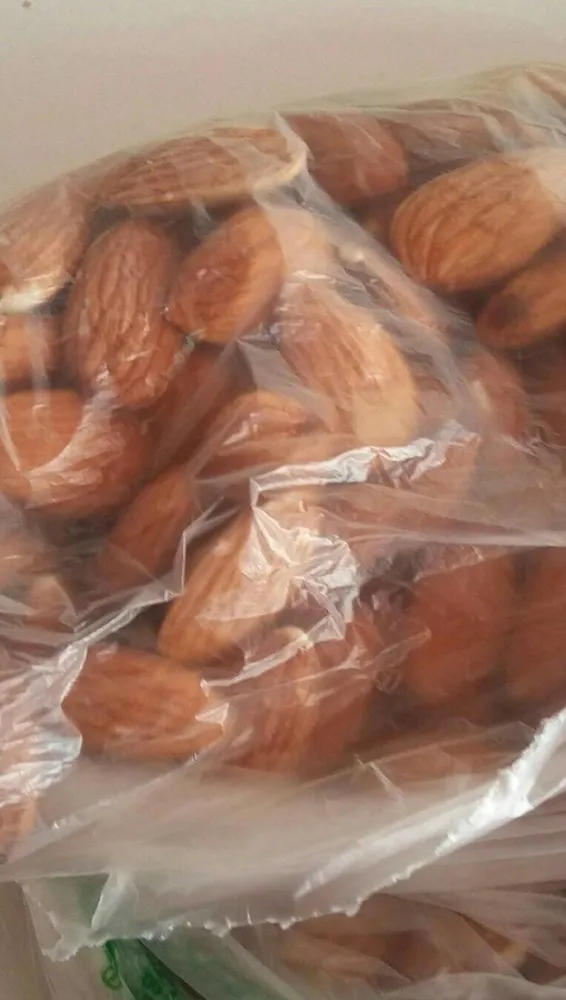 Amandes décortiquées