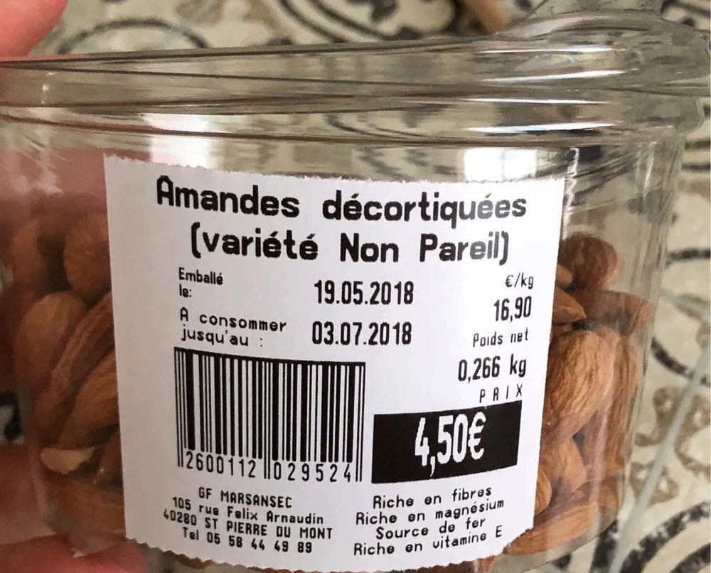 Amandes décortiquées