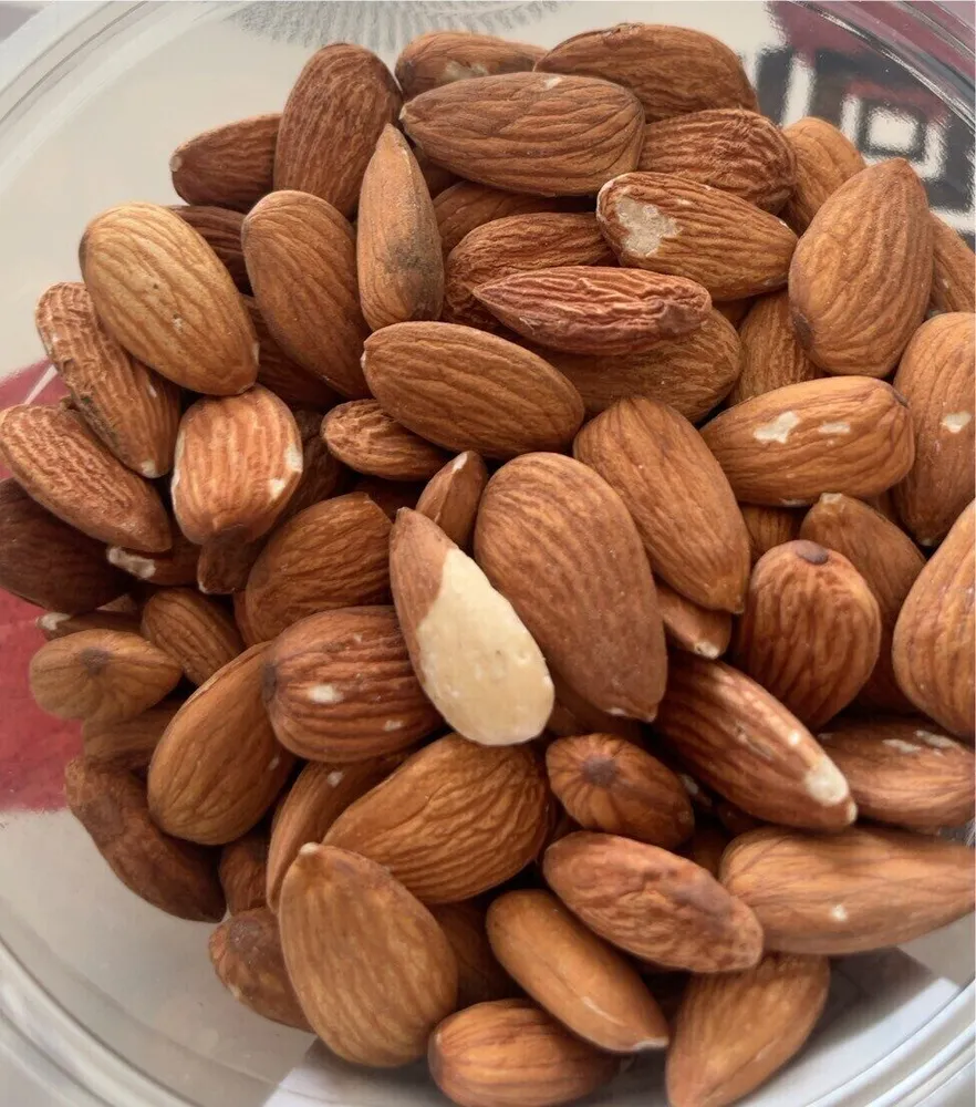 Amandes décortiquées