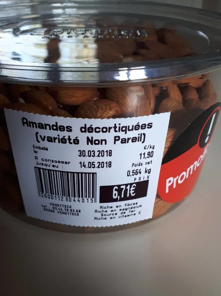 Amandes décortiquées
