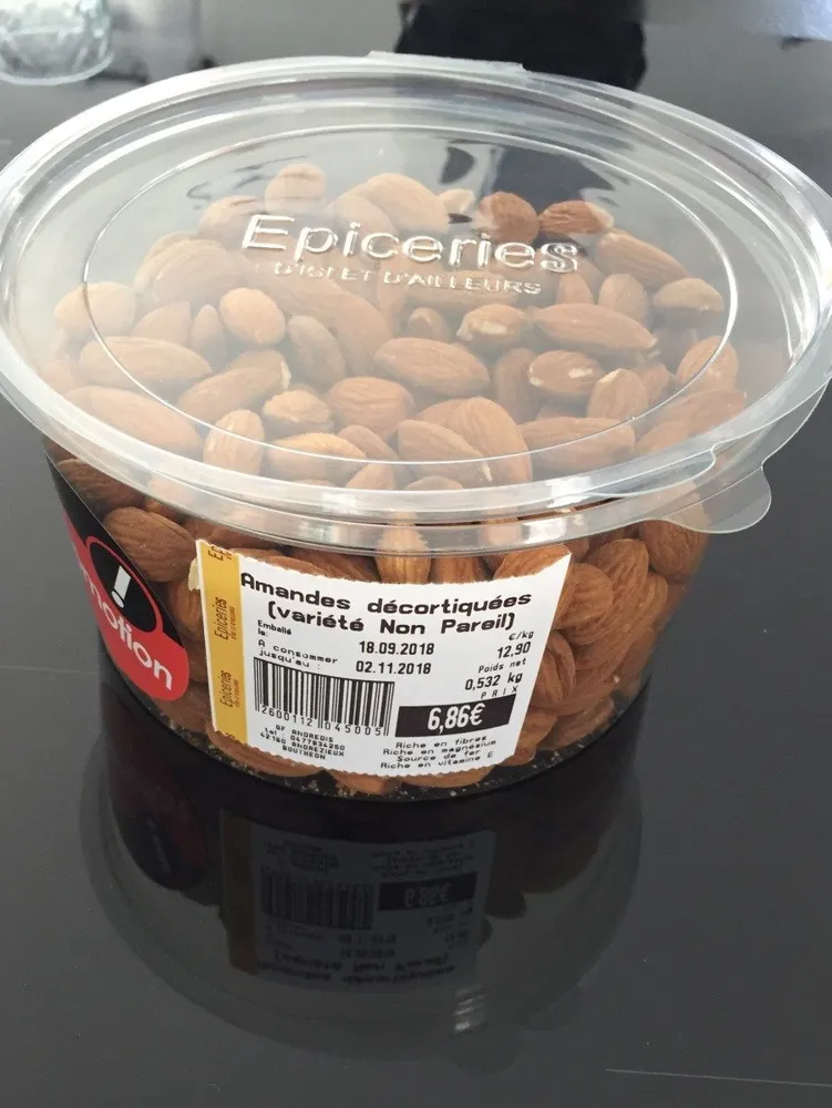 Amandes decortiquees