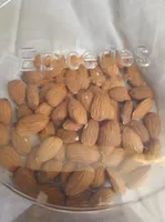Amandes décortiquées