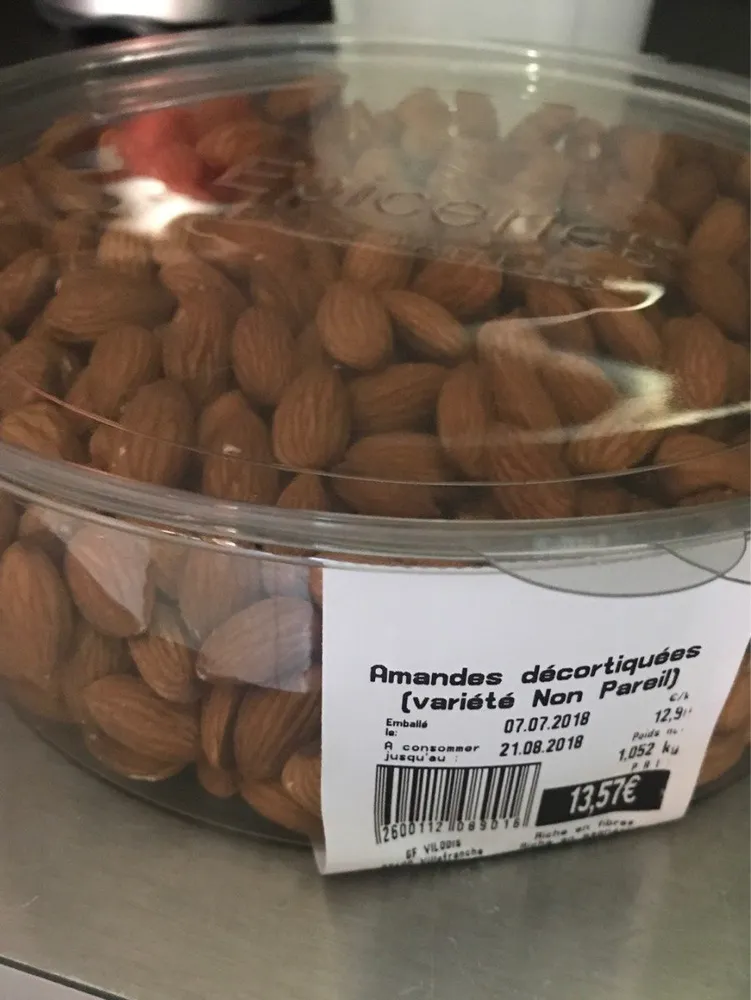 Amandes décortiquées