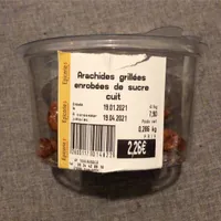 Arachides grillées entobées de sucre cuit