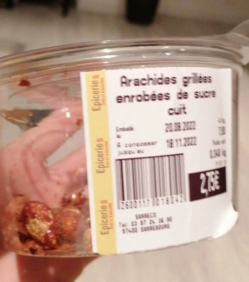 Arachides grillées enrobées de sucre cuit
