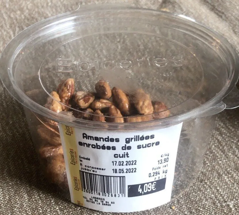 Amandes grillees enrobees de sucre