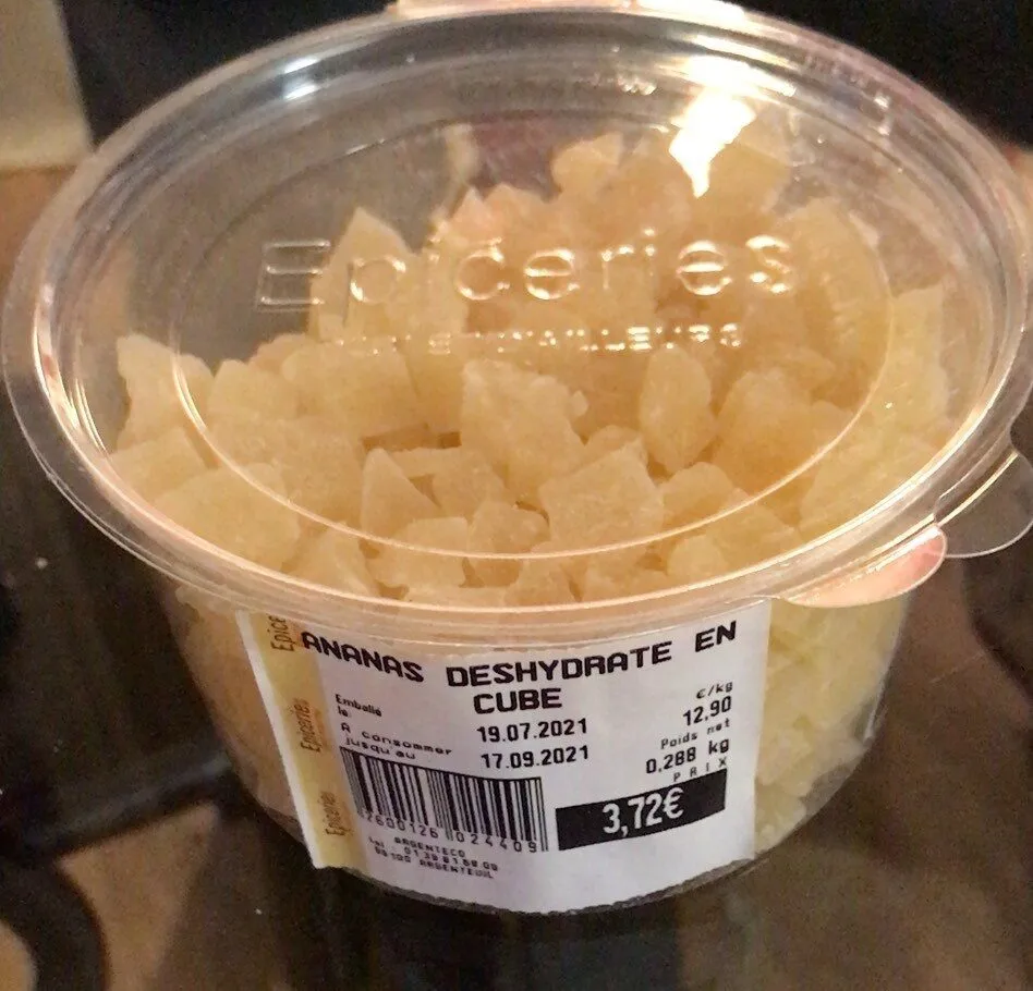 ananas deshydraté en cube