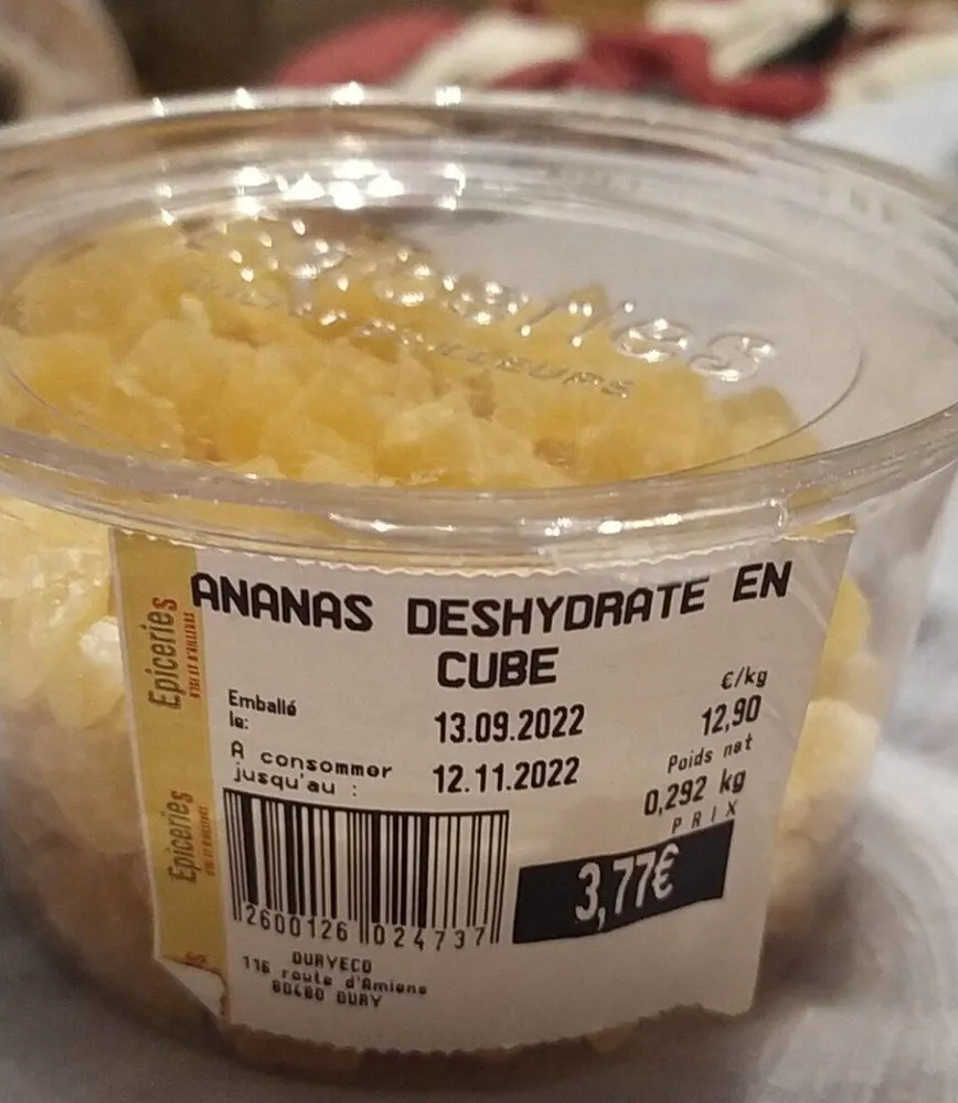 Ananas déshydraté en cube