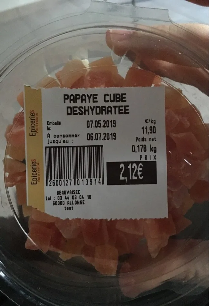 Papaye cube deshydratee