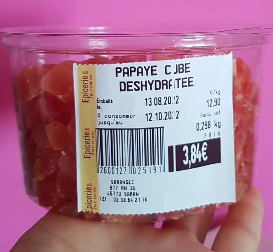 Papaye cube déshydratée