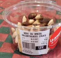 Noix du Brésil décortiquées crues