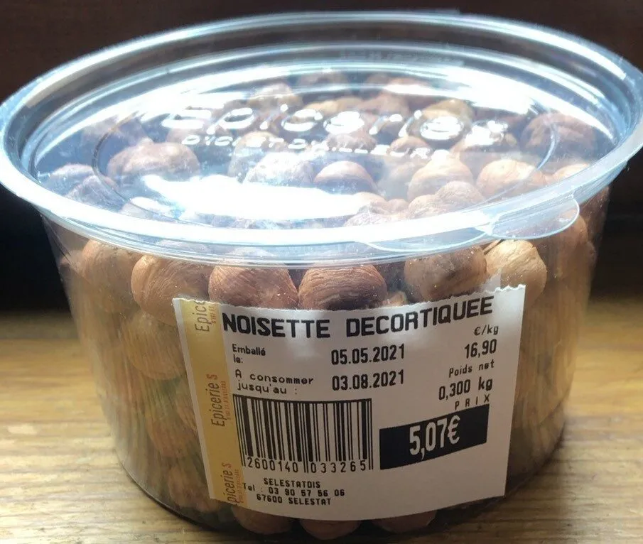 Noisette decortiquee