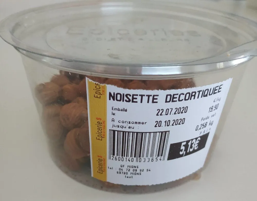 Noisette decortiquée