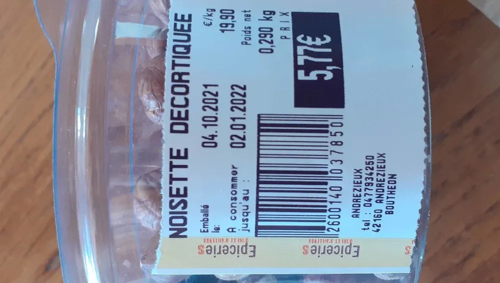 Noisette decortiquee