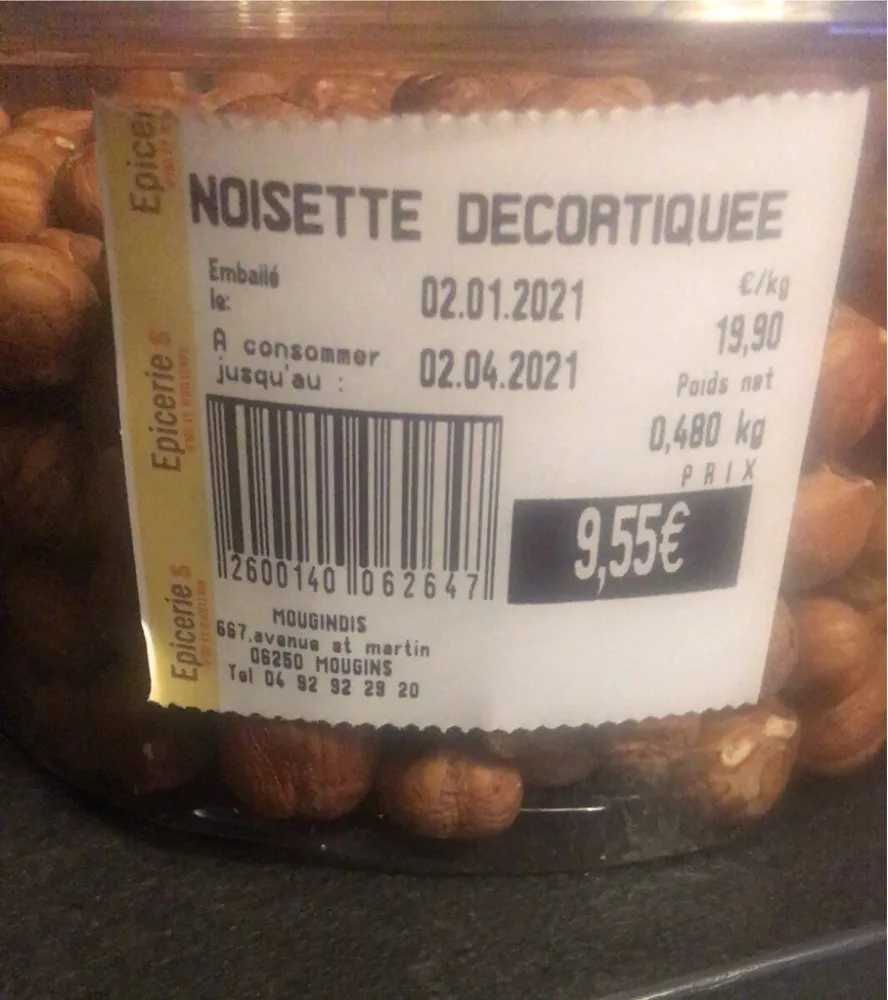 Noisette décortiquée