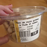 Noix de cajou grillées à l'huile et salées