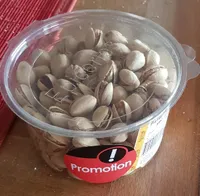 Pistaches grillées à sec et salées
