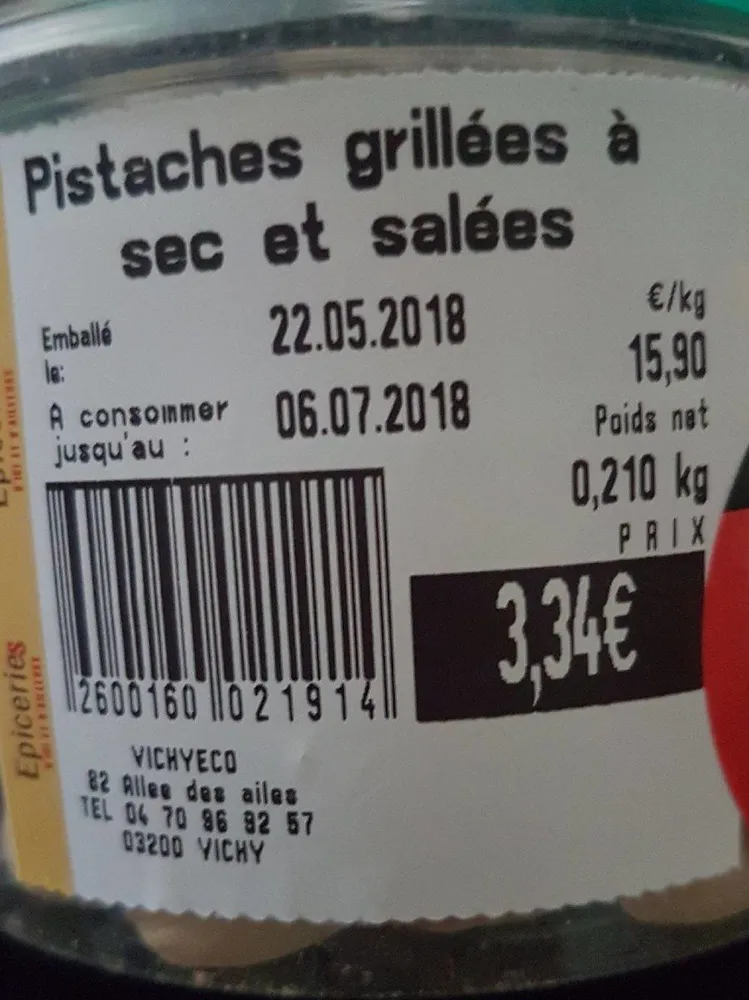 Pistaches grillées à sec et salées