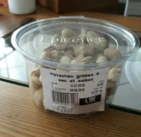 Pistaches grillées à sec et salées