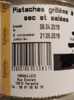 Pistaches grillées à sec et salées