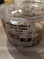 Pistaches grillées à sec et salées