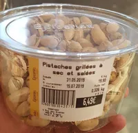 Pistaches grillées à sec et salées