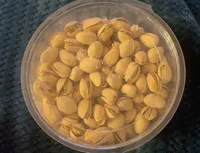 Pistaches Grillées À Sec et Salées