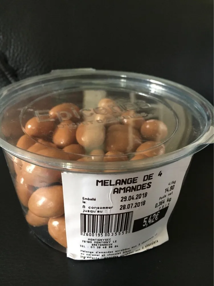 Melange de 4 amandes