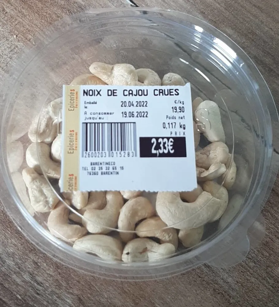 NOIX DE CAJOU CRUES