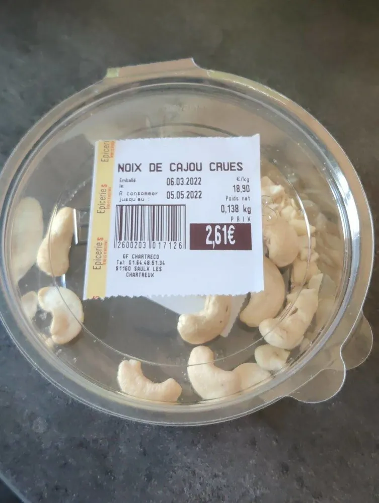 Noix de cajou crues