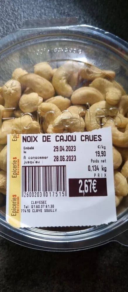 Noix de cajou crues