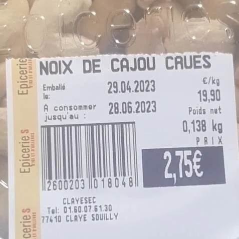 Noix de cajou crues