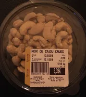 Noix de cajoux crues