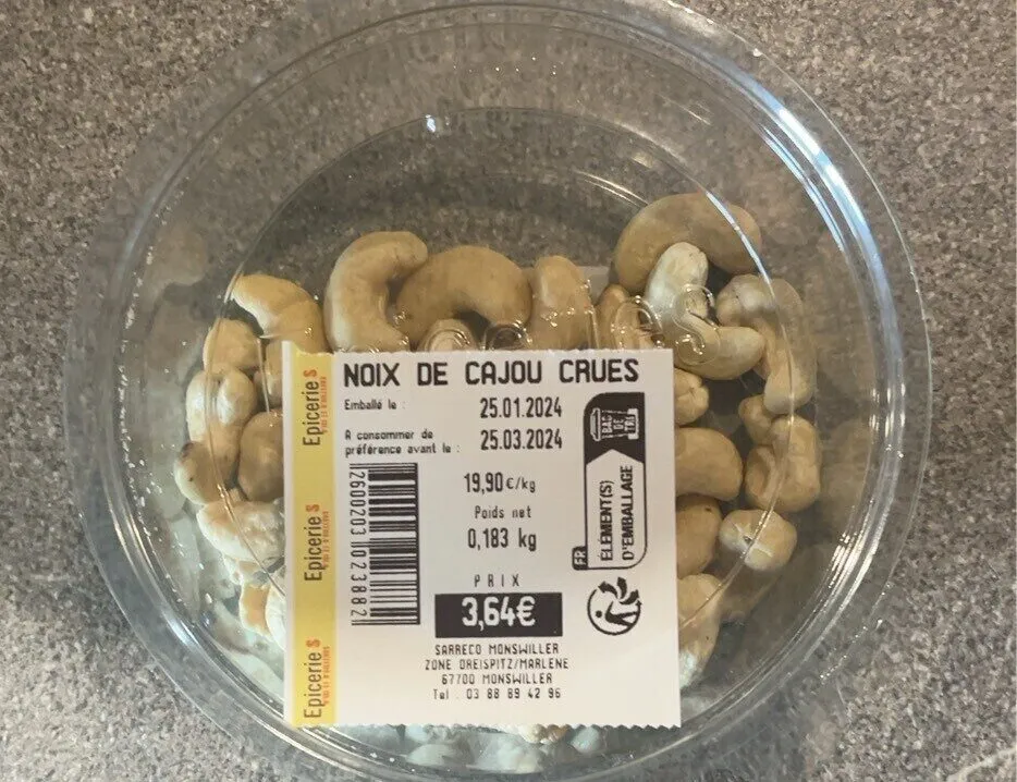 NOIX DE CAJOU CRUES