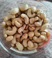 Noix de cajou crues