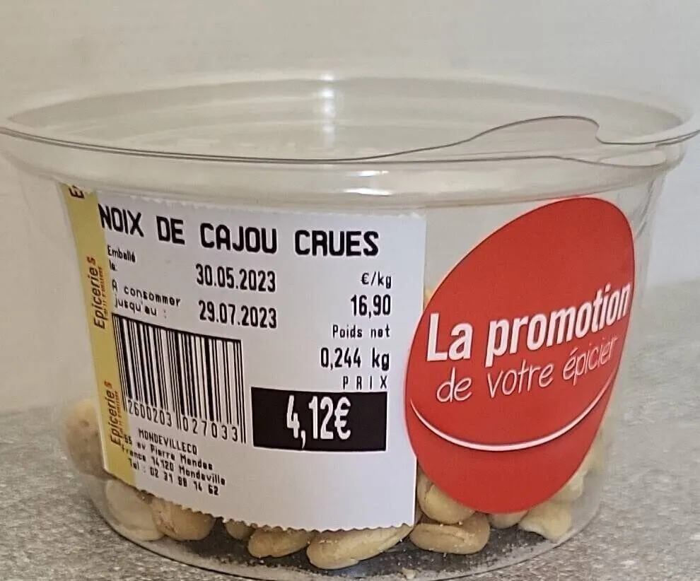 Noix de cajou crues