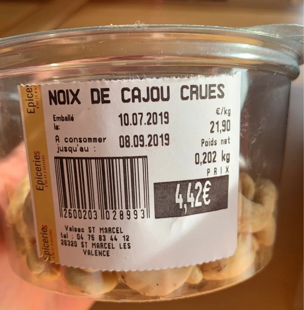 Noix de cajou crues