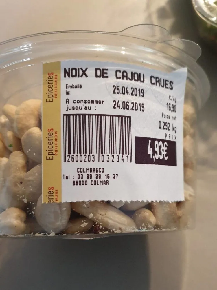 Noix de cajou crues