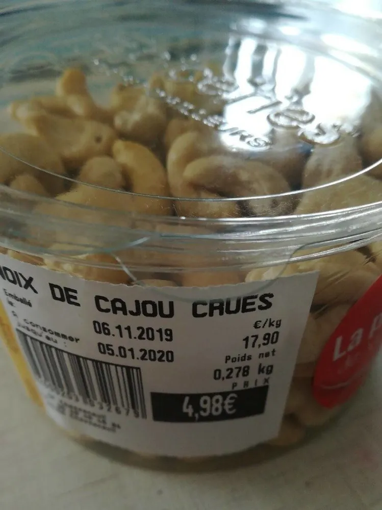Noix de cajou crues