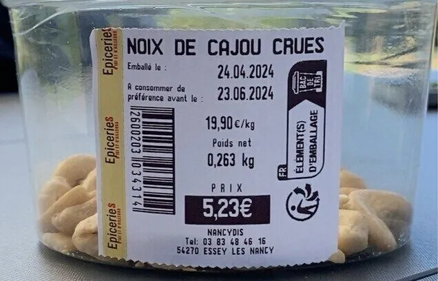Noix de cajou crues