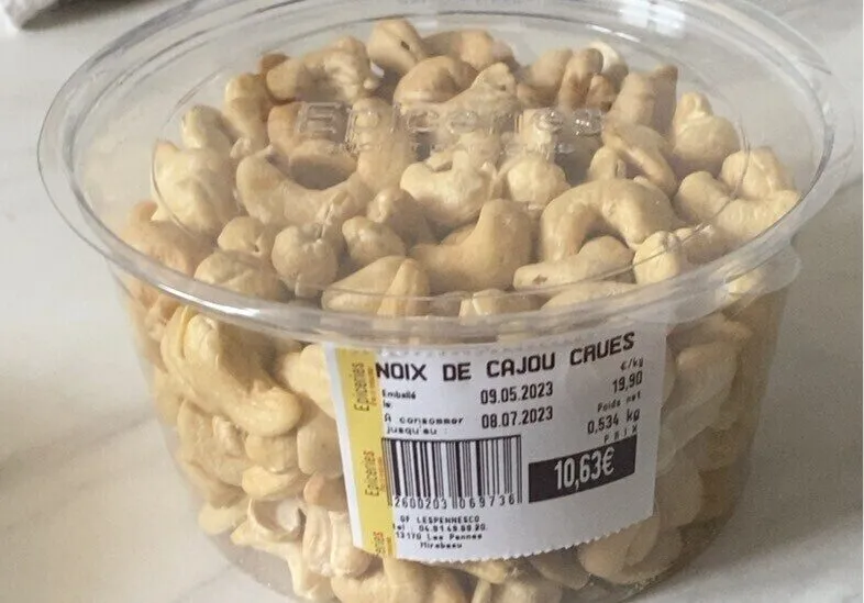 Noix de cajou crues