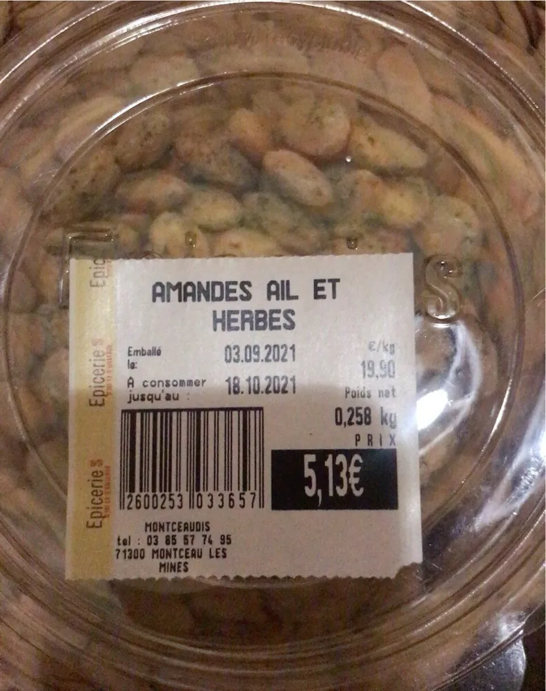 Amandes ails et fines herbes