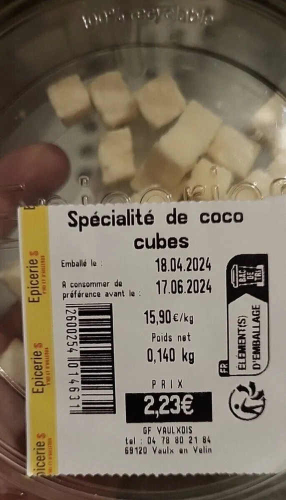 Spécialité de coco cubes