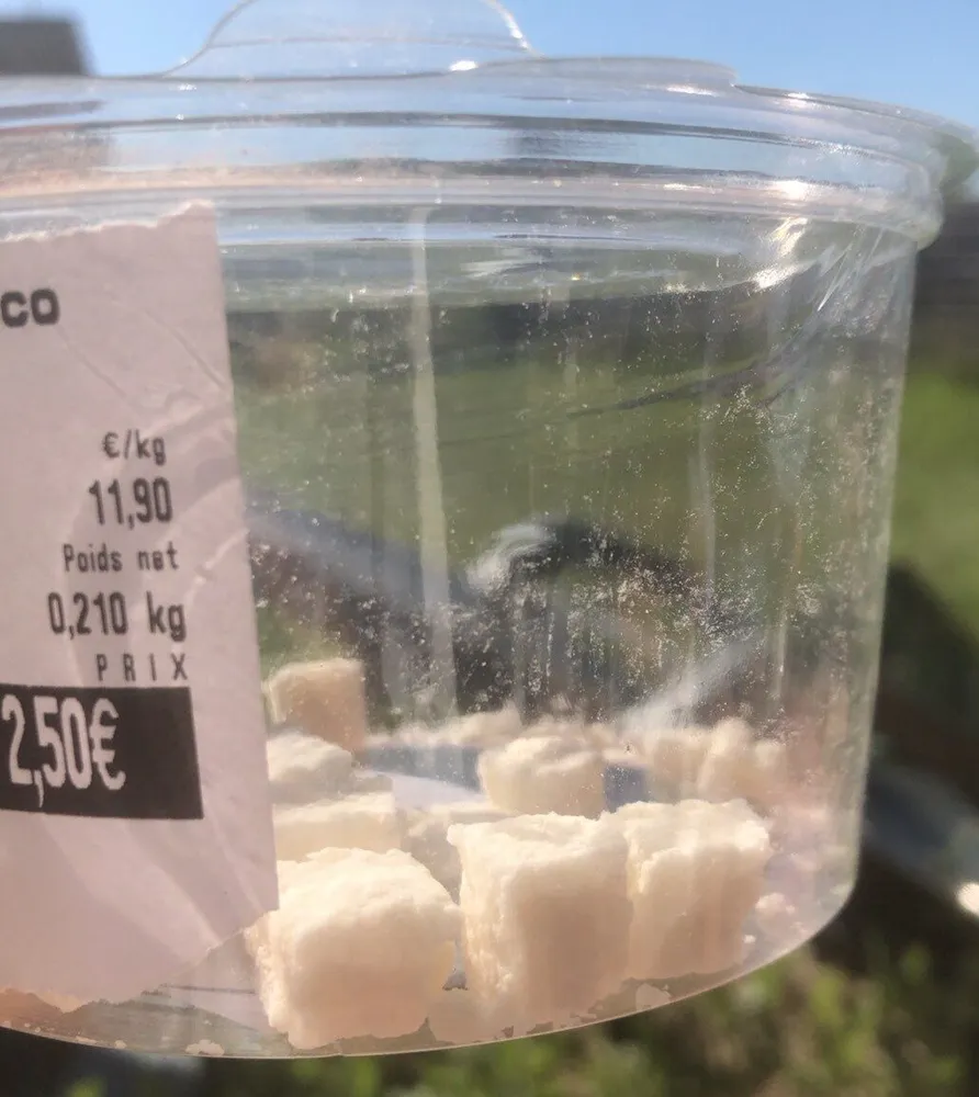 Specialité de coco cubes
