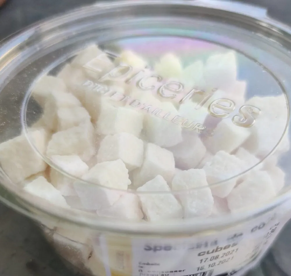 Spécialité de coco cubes