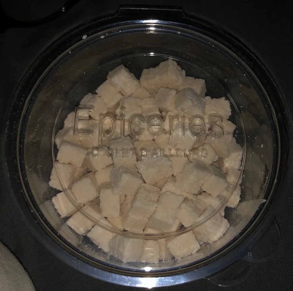 Spécialité de coco cubes