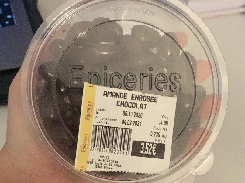 Amande enrobée chocolat