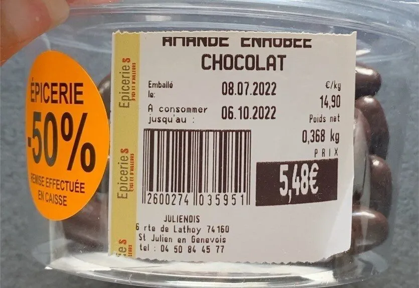 Amande enrobée chocolat