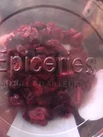 Cranberries séchées en moitiés