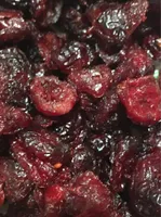 Cranberries sechees en moities